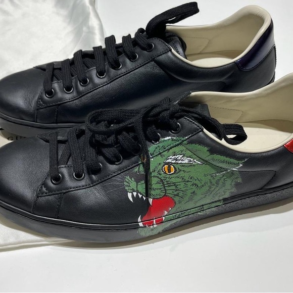 Black GUCCI ace sneakers with green panther